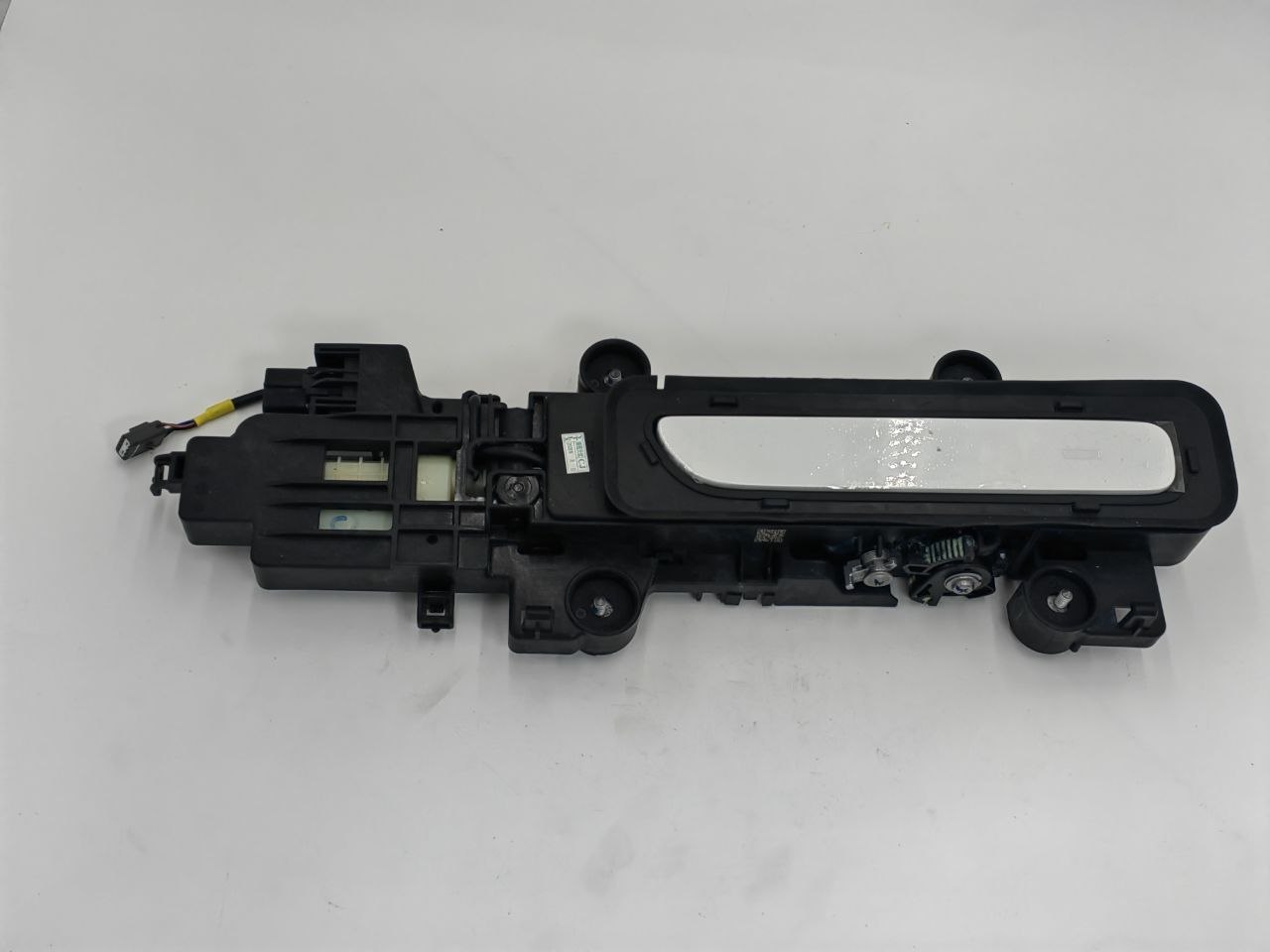 LAA-62054012-AWB thumbnail