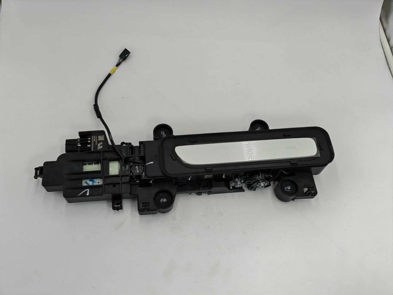 LAA-61054010 thumbnail